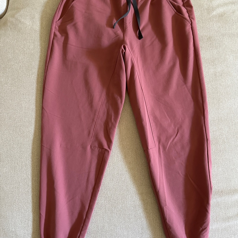 FIGS Tansen Jogger Scrub Pants Mauve Men Size Small